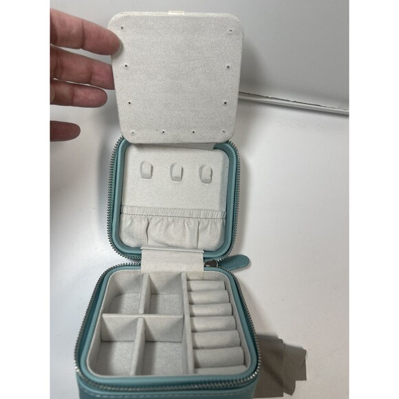 Vlando Mini Travel Portable Zip Jewlery Case In Mint Green New - Picture 7 of 9
